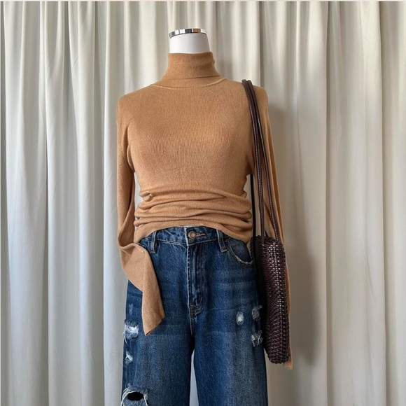 Tan Primark ribbed knit Turtleneck sweater size small. - Picture 7 of 8